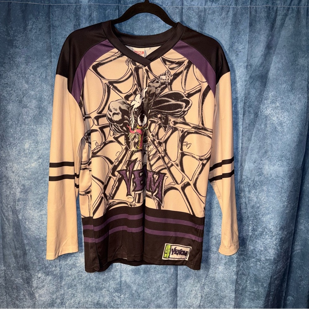 Marvel Venom Lethal Protector Black Button-Up Shirt S Long Sleeve Mesh Men